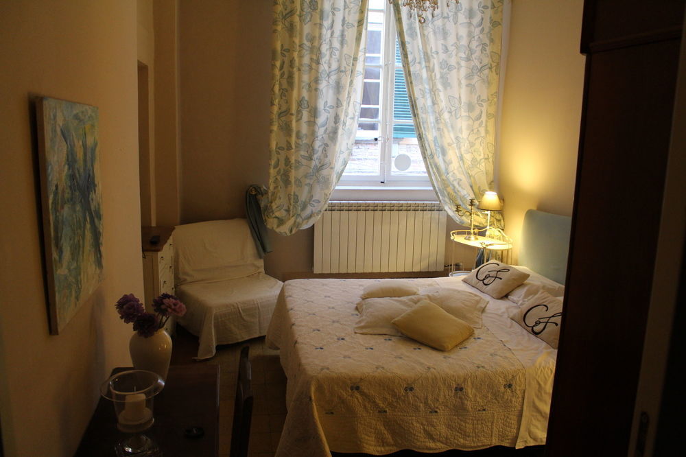 Residenza Centro Storico Hotell Lucca Eksteriør bilde